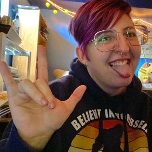 Meet your Posher, Eddie